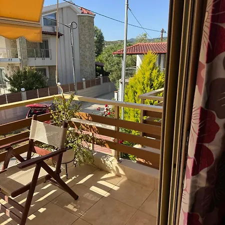 House! Case de vacanță Toroni